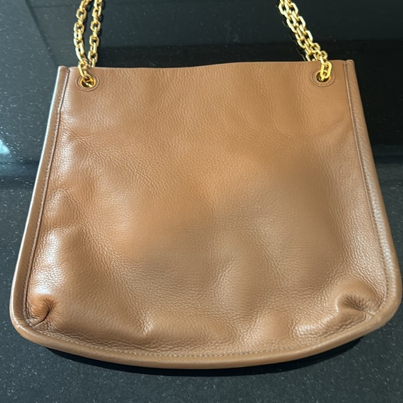 Tory Burch Pebbled Leather Shoulder/Crossbody Gold Chain Bag 12”X12” - Picture 4 of 9